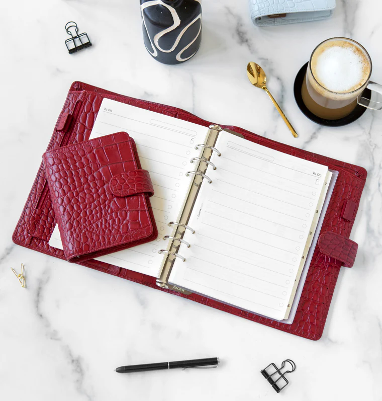 Classic Croc Pocket Leather Organizer - Image 16