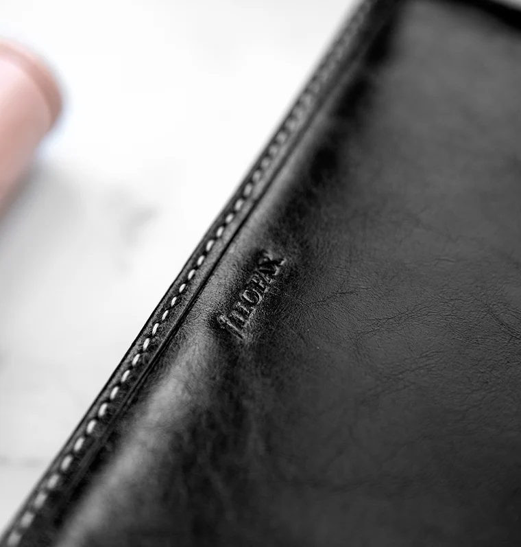 Malden Personal Compact Zip Leather Organizer - Image 11