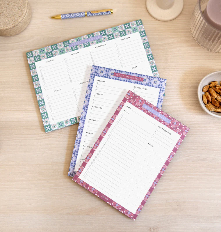 Mediterranean Daily Planner Notepad with Magnet - Image 6