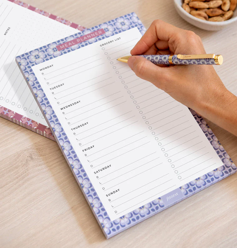 Mediterranean Meal Planner Notepad with Magnet - Image 5