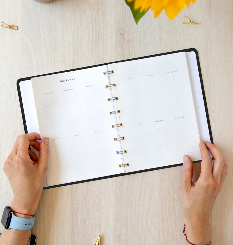 Moonlight A5 Planner Black 2026 - Image 4